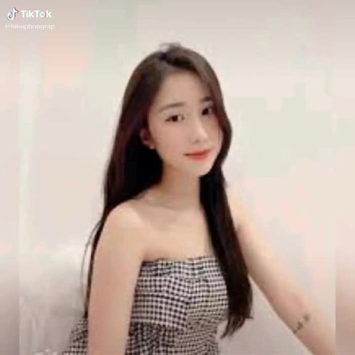 ai đây ấy vậy🤣#xuhuong #xuhuongtiktok #gaixinh