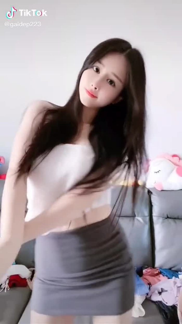 K bình luận bạn sẽ ế suốt đời #xuhuong #gaixinh #gaixinhkhoedang