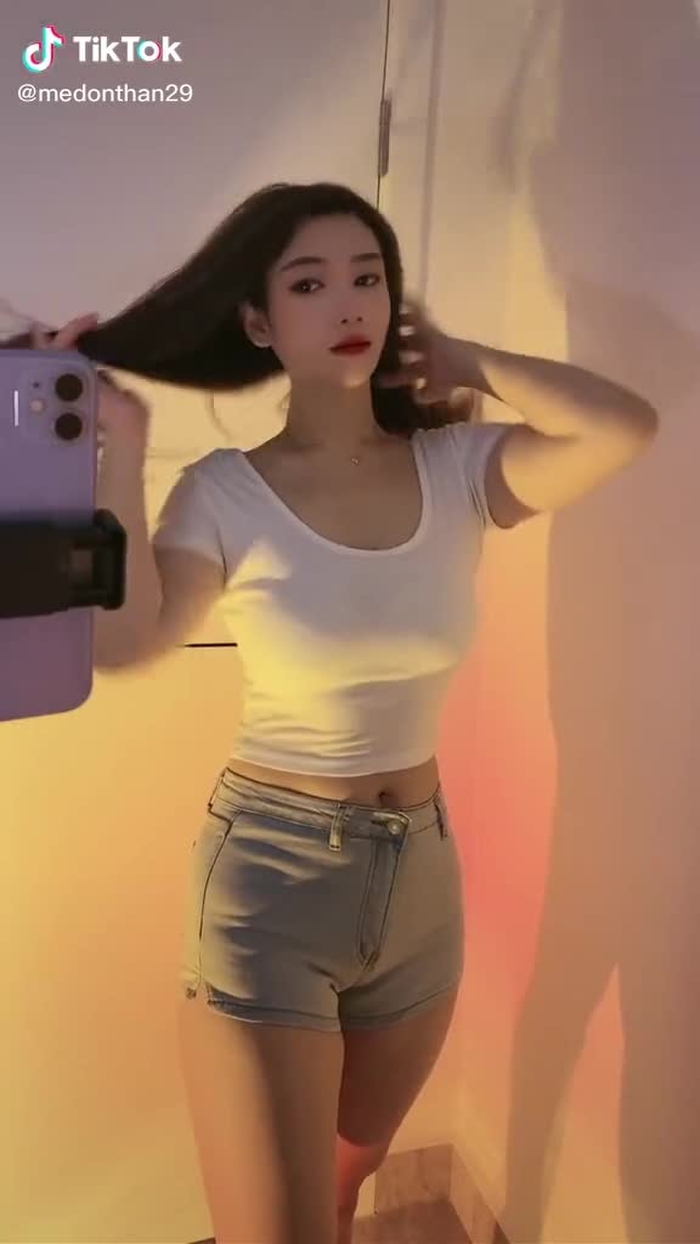 #xuhuong #xuhuongtiktok #gaixinh #gaixinhvn123 #gaixinhtiktok #girls #foryou