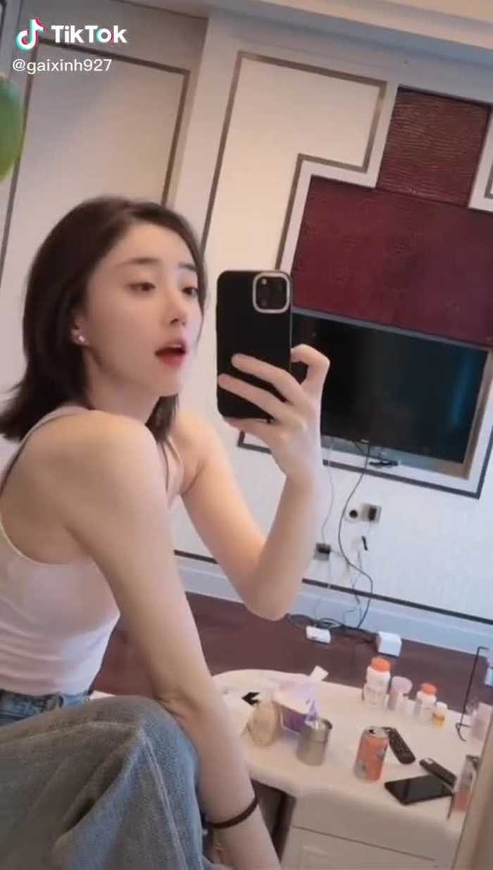 #ONhaNgoiMat #girls #gaixinh #gaixinhvn123 #KhungHinhCamXuc 1