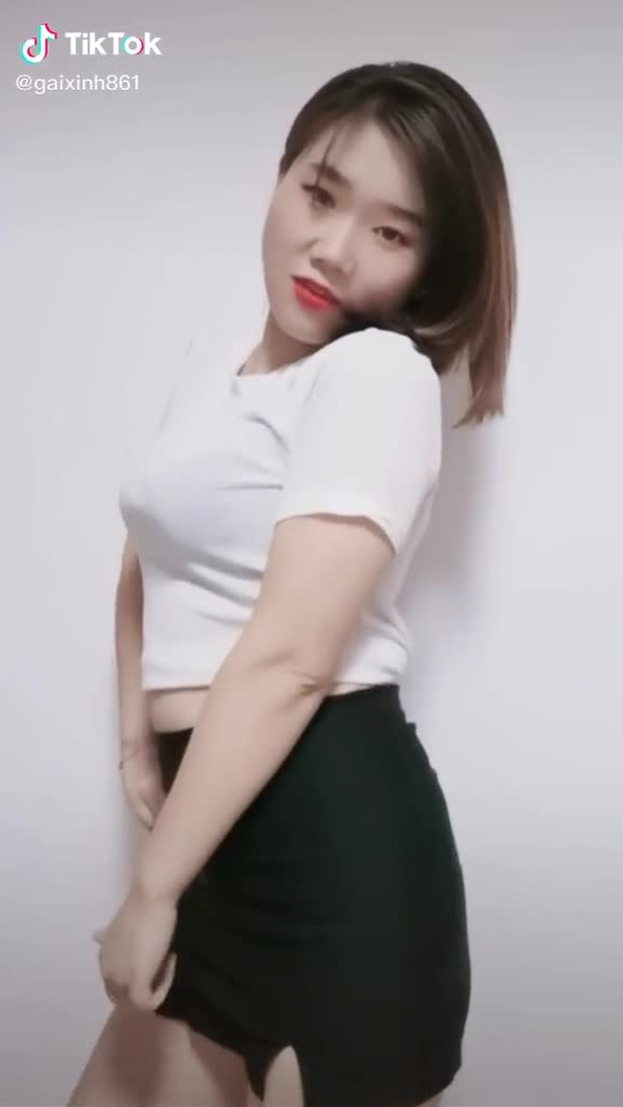 #gaixinhtiktok #gaixinh #fyp #hoyeuaimatroi #xuhuong
