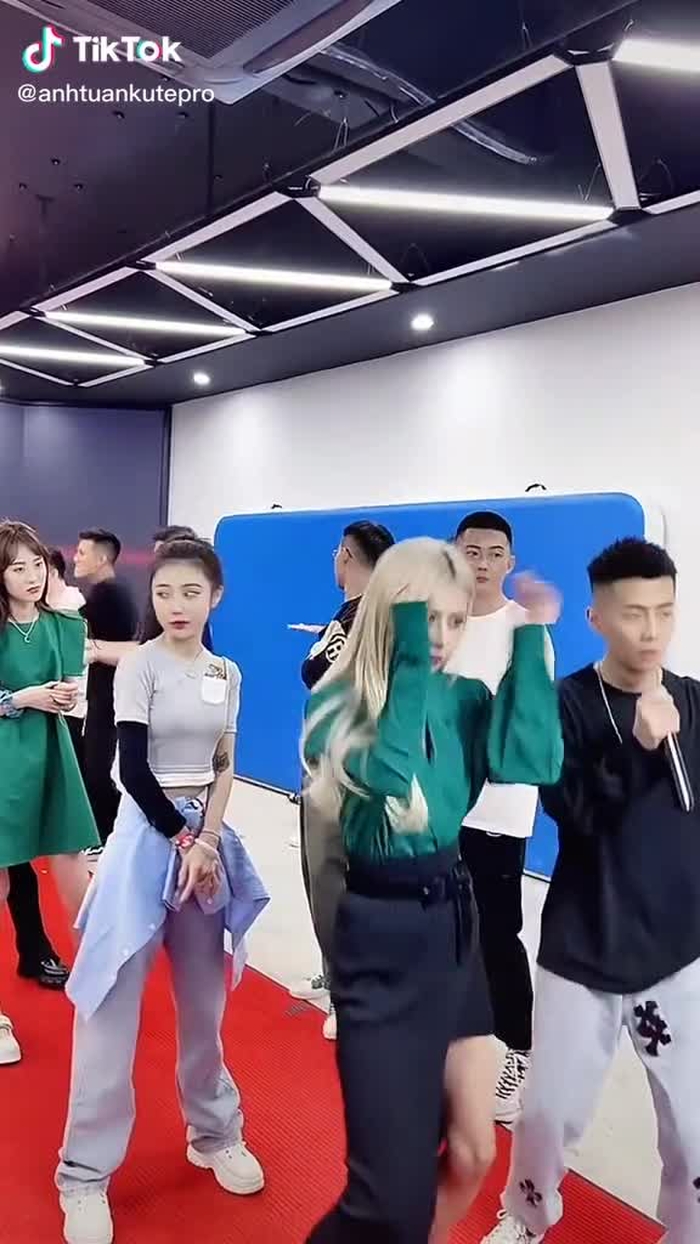 #girlxinh #gaixinh #fyp #CamHungRetro #NhanVatChinh #Lalisa