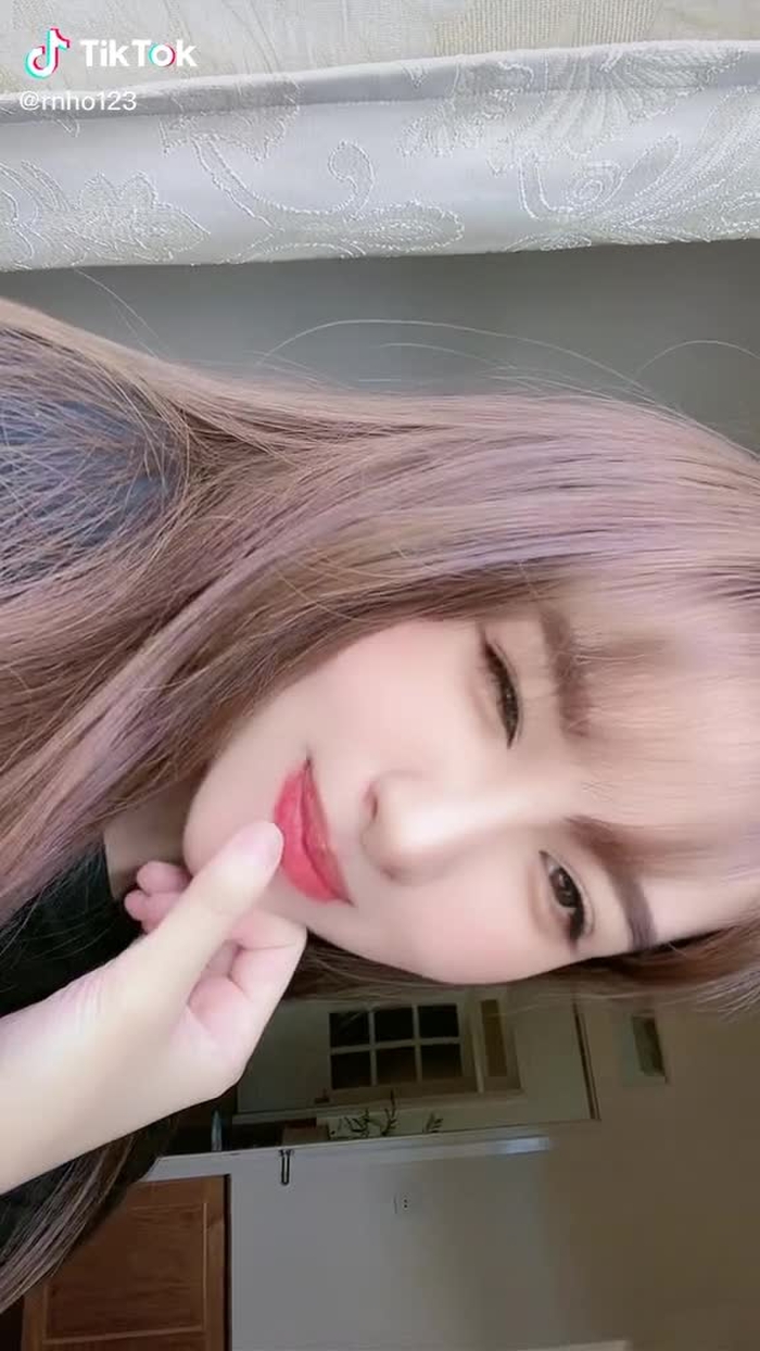 Trâm Nguyễn (@rnho123) trên TikTok 2