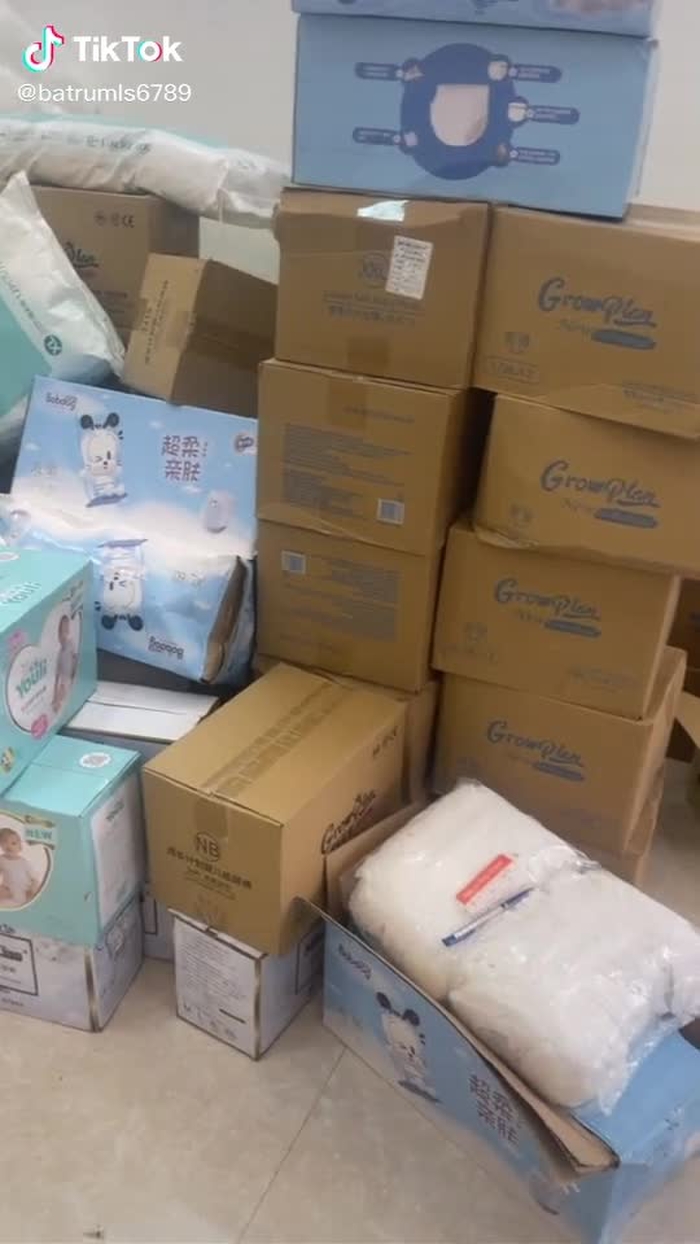 Quỳnh Hương ls✅ (@chuyendobuonhangchina789) trên TikTok 34