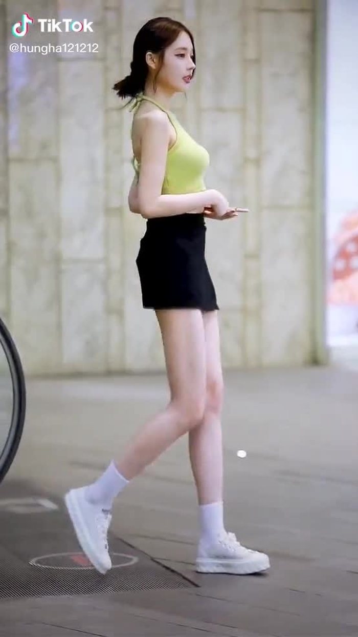 Anh đang cười với em đấy à#gái_đẹp #gáixinh #gái #gáidep #gáixinhtiktok #gái xinh
