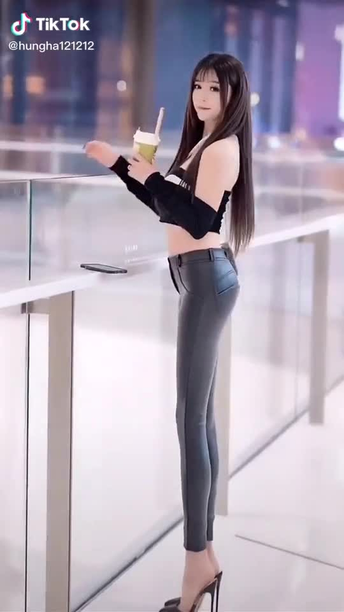 Em đi đâu vậy ?#gái #gáingon #gáixinhtiktok #gái_đẹp #gáixinh18tv