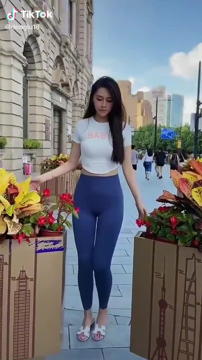 Deng Lu (@denglu18) on TikTok
