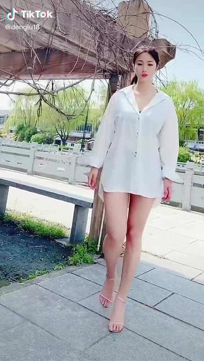 Deng Lu (@denglu18) on TikTok 2