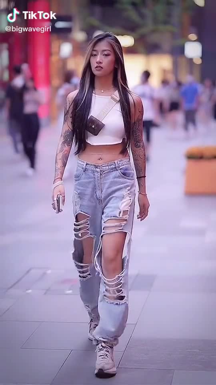 #Ripped jeans #beautiful #foyou #fypシ