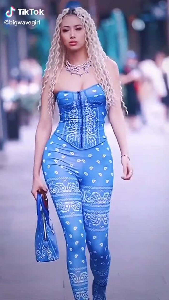 Fashion is not a form, but an attitude#beautiful #Sexy #foryou