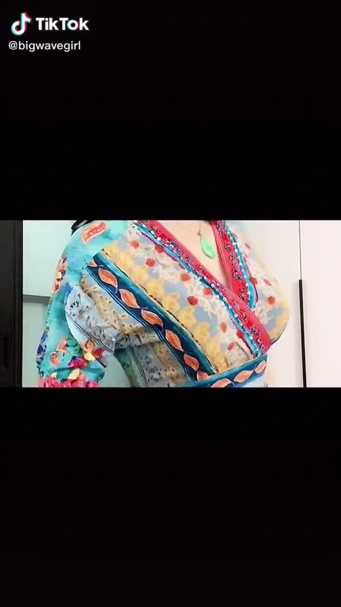 user4912638027723 (@bigwavegirl) on TikTok 8