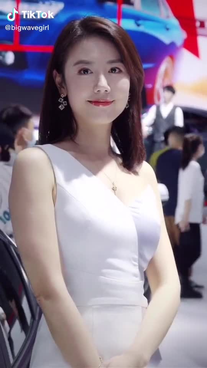 user4912638027723 (@bigwavegirl) on TikTok 56