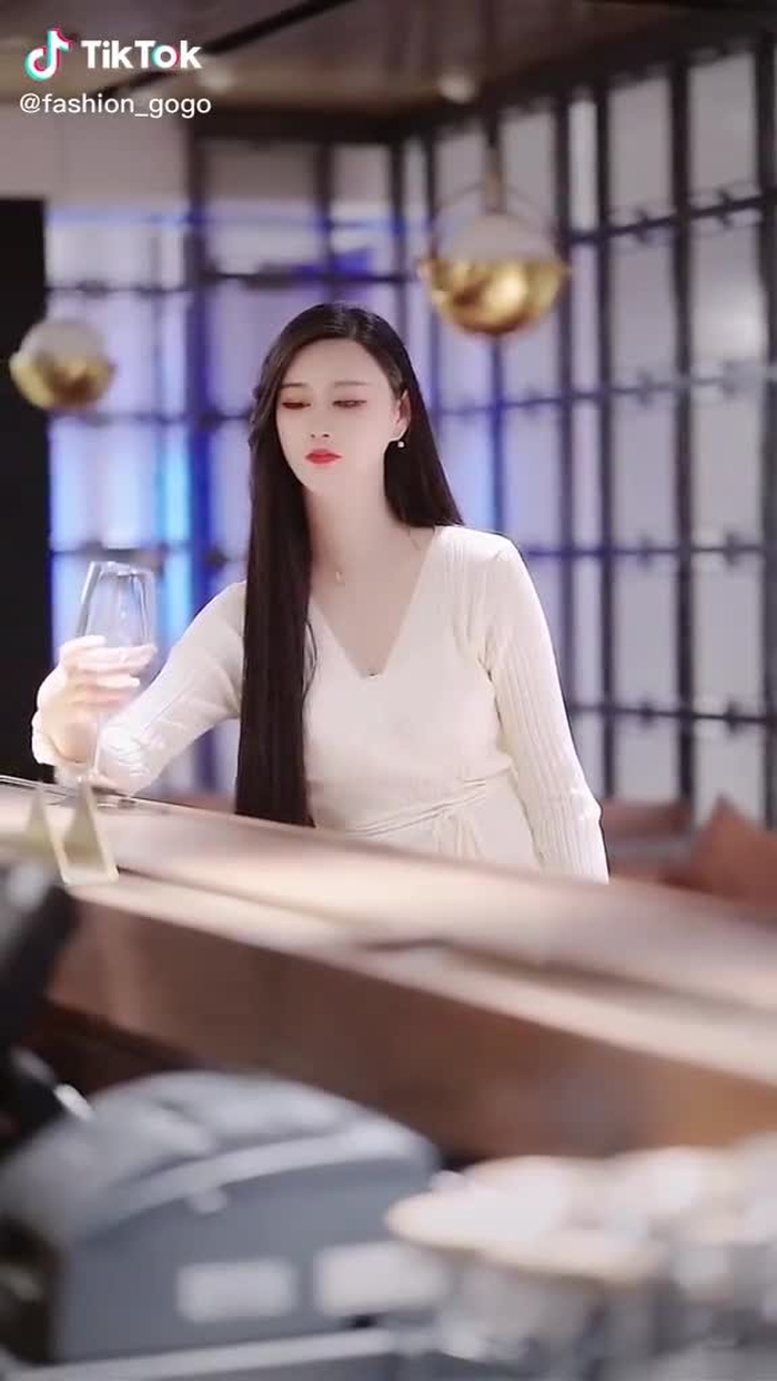 #thờitrangnữ #gáixinh #thờitrang #đườngphố #fashion