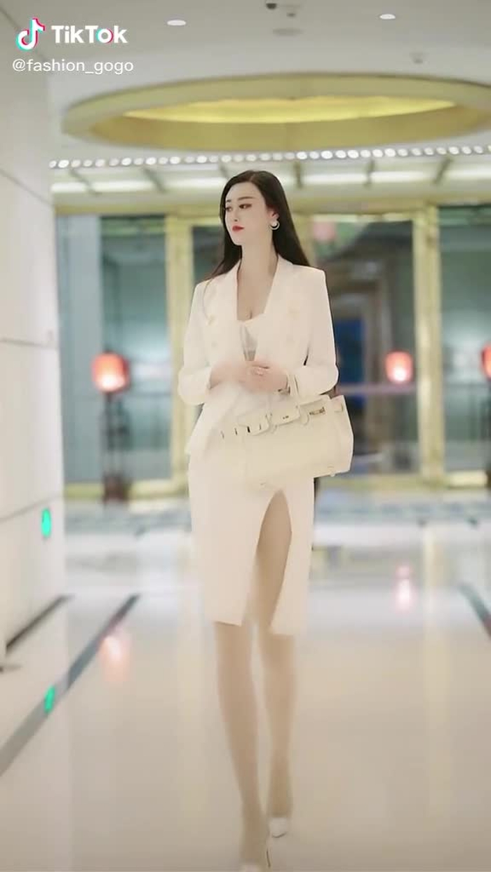 #fashion #đườngphố #gáixinh #thờitrangnữ #thờitrang