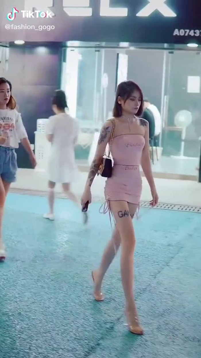 #giảitrí #đườngphố #fashion #thoitrang 1