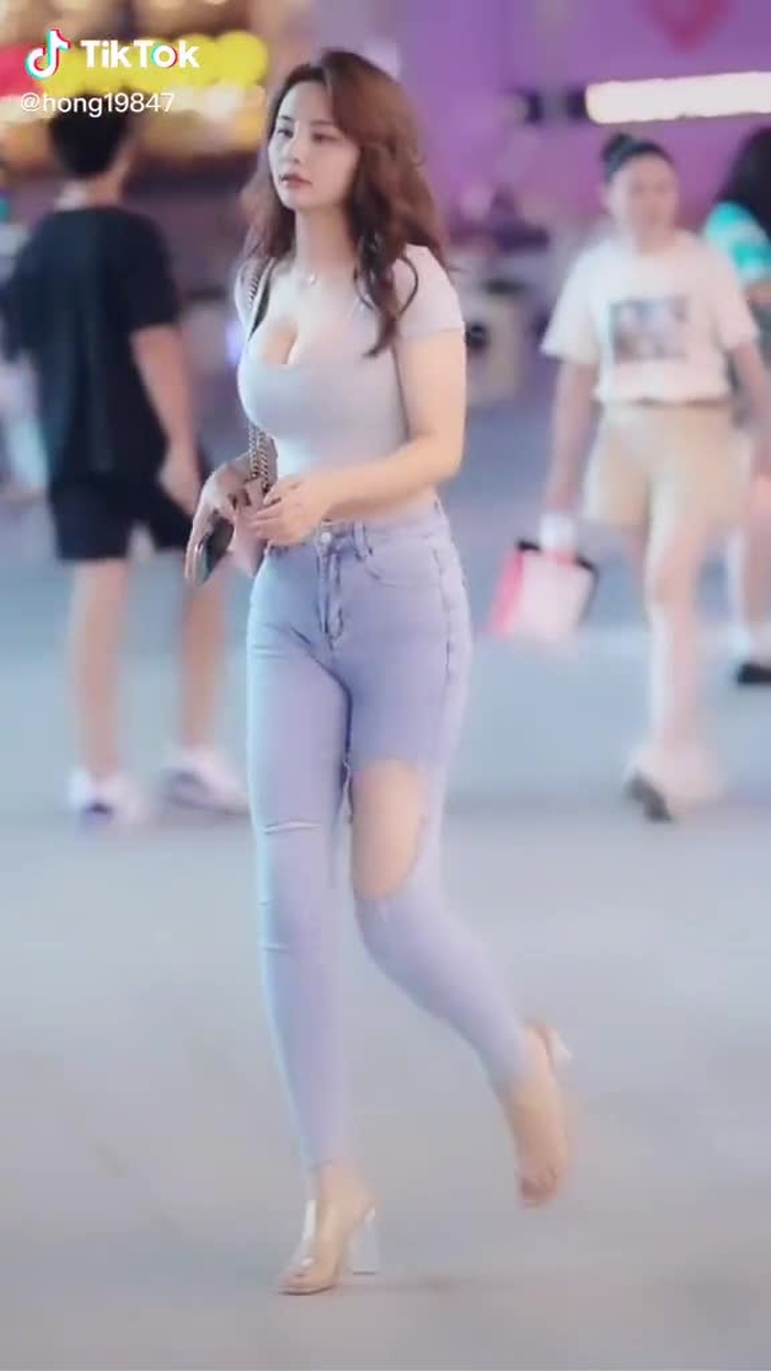 #biutifullgrils #おすすめ #chinesegirl #街拍时尚 #おっばい 3