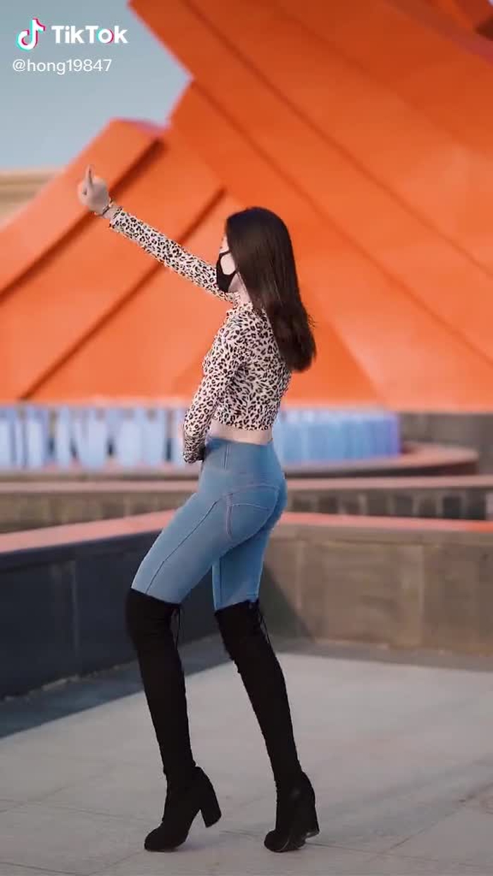 每一天都是唯一的，请珍惜，我也是#biutifullgrils #chinesegirl #おすすめ #大长细腿