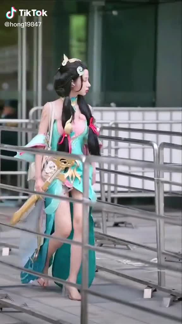 cospaly#chinesegirl #おすすめ #大长细腿 #可愛い