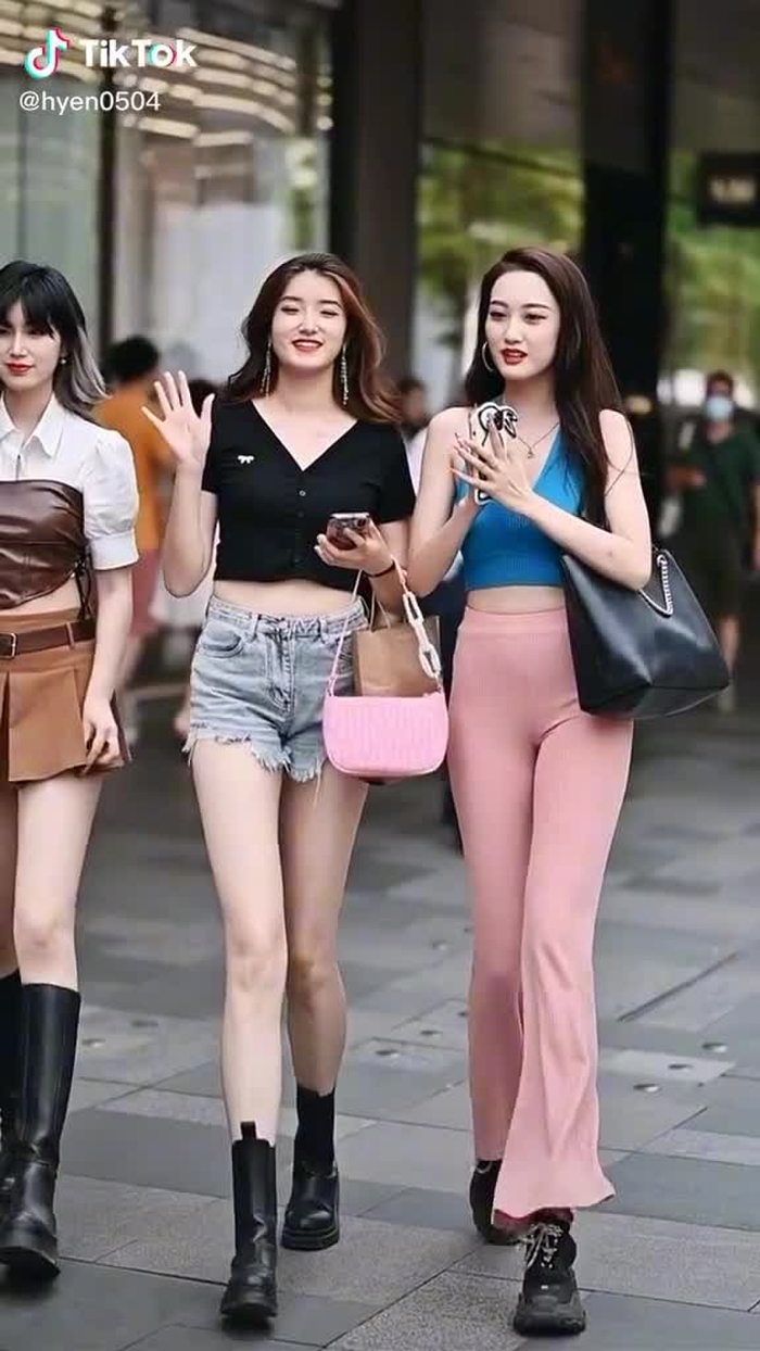 💯💯💯 #chinesestreetfashion #chinastreetstyle #gaixinh #streetwear #streetstyle #streetfashion #fypシ #douyin
