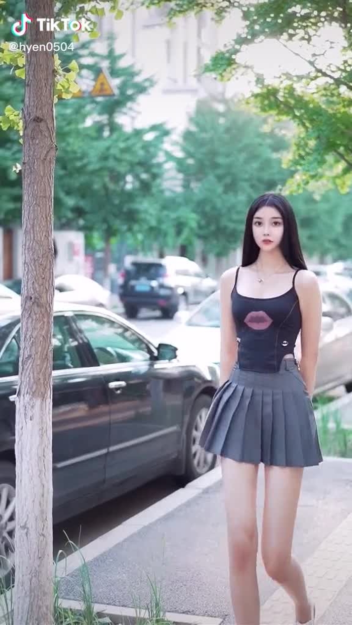 天气很好要不要一起散步？ #style #fashion #chinesestreetfashion #gaixinh #streetfashion #fypシ