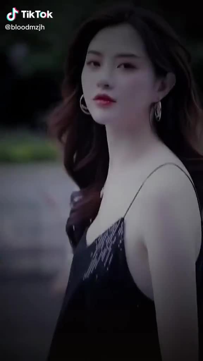 user6578443390459 (@bloodmzjh) on TikTok 117