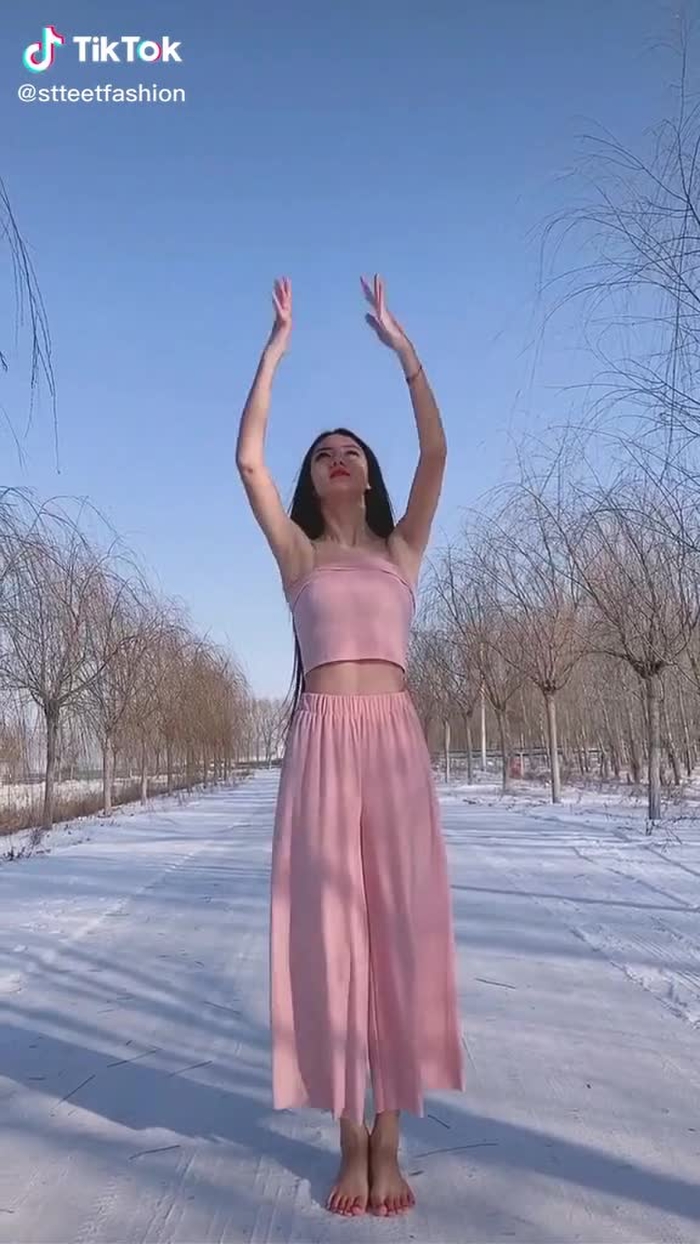 Zhuang Li (@stteetfashion) on TikTok 418