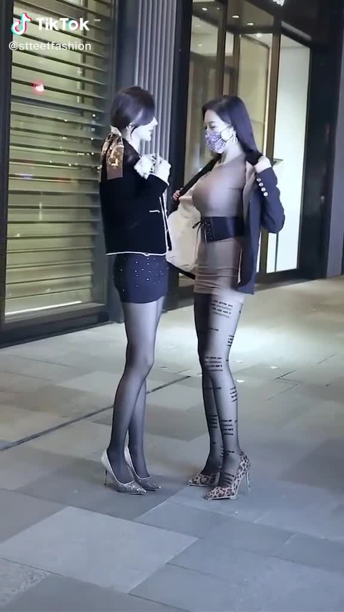 Zhuang Li (@stteetfashion) on TikTok 421