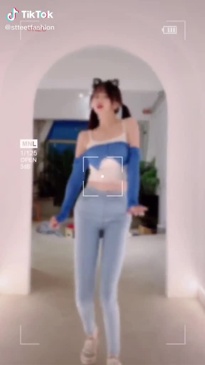 Zhuang Li (@stteetfashion) on TikTok 430
