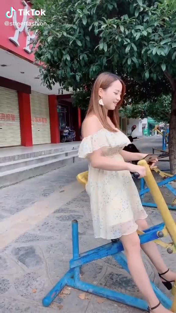 Zhuang Li (@stteetfashion) on TikTok 435