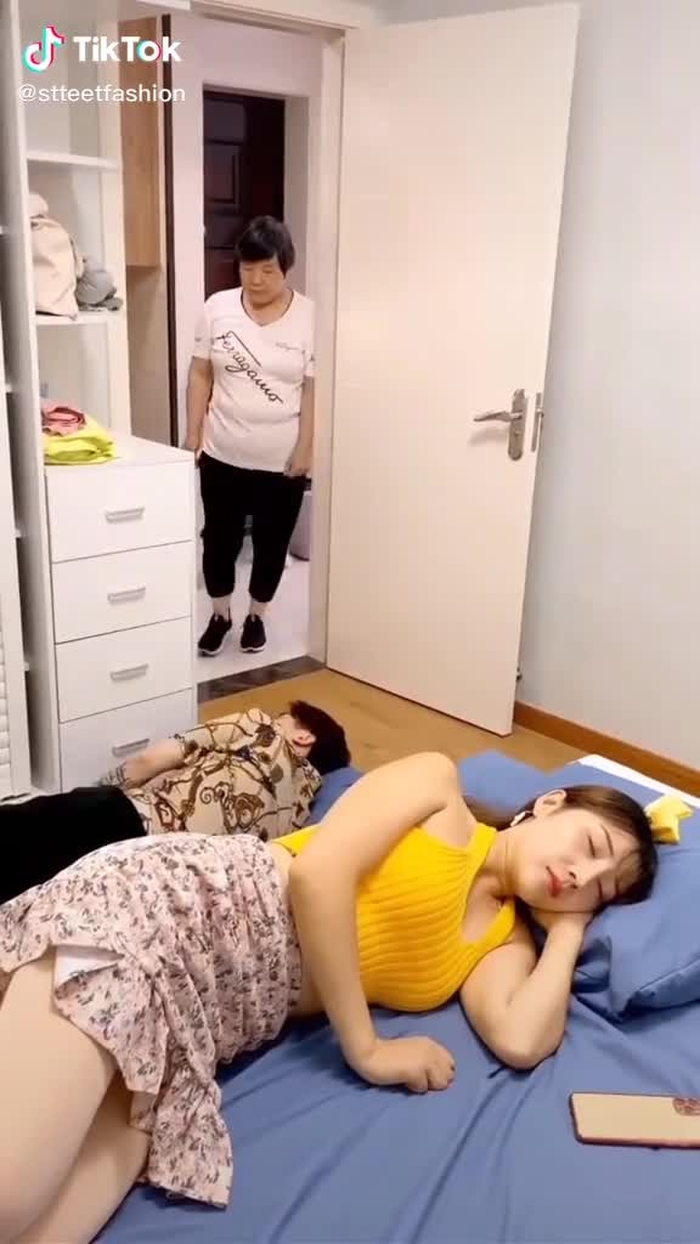Zhuang Li (@stteetfashion) on TikTok 453