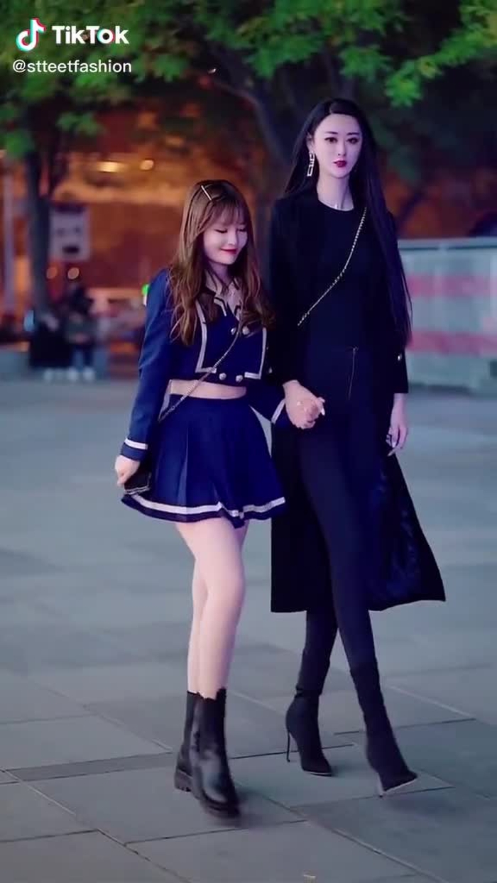 Zhuang Li (@stteetfashion) on TikTok 495