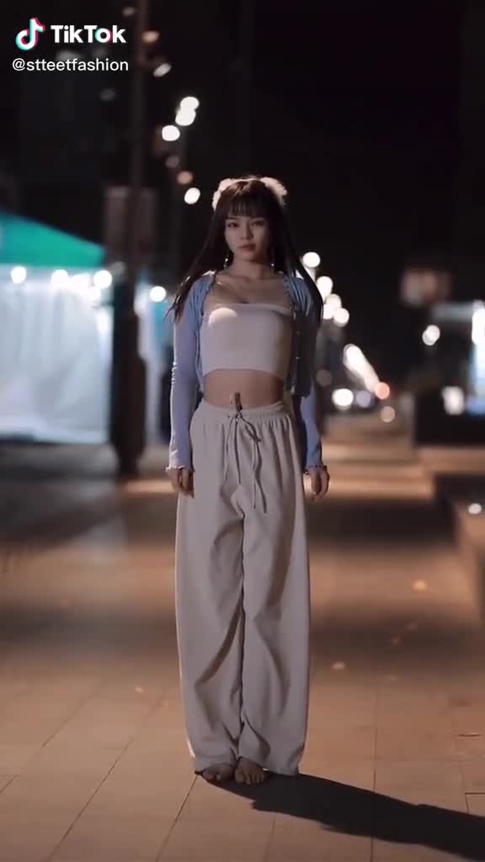 Zhuang Li (@stteetfashion) on TikTok 498