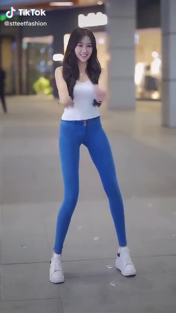 Zhuang Li (@stteetfashion) on TikTok 521