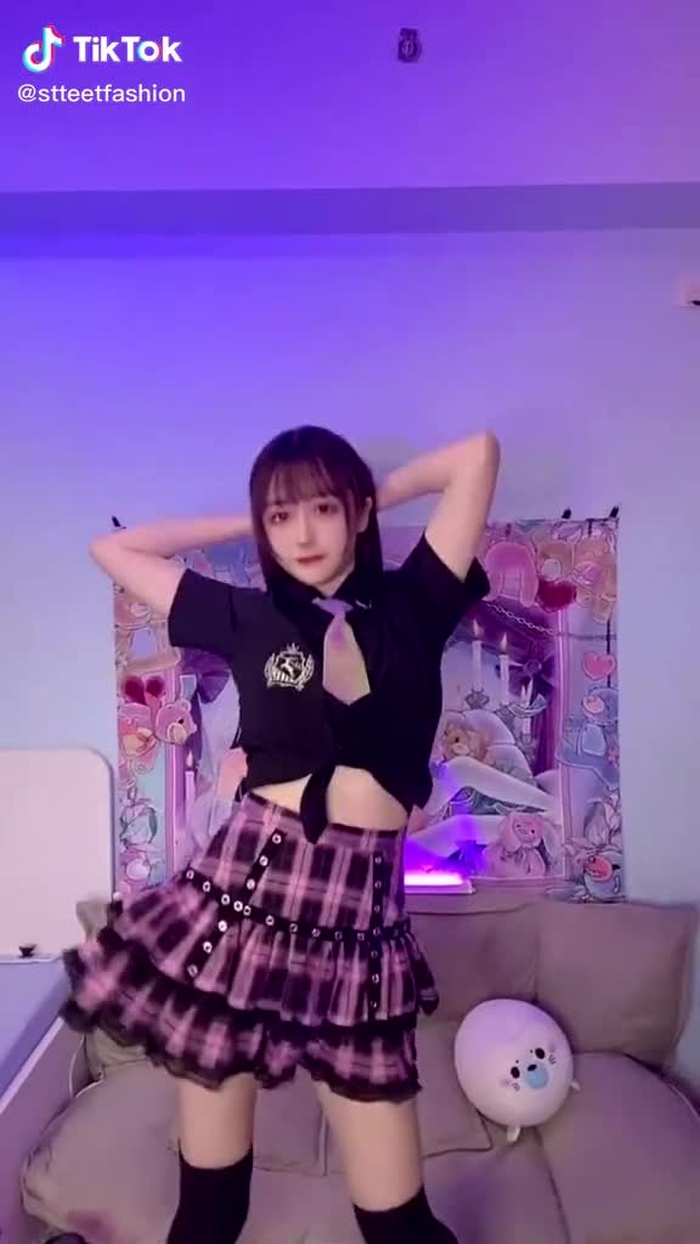 Zhuang Li (@stteetfashion) on TikTok 525