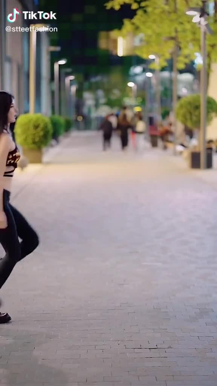 Who can do it better?#dance #goddess