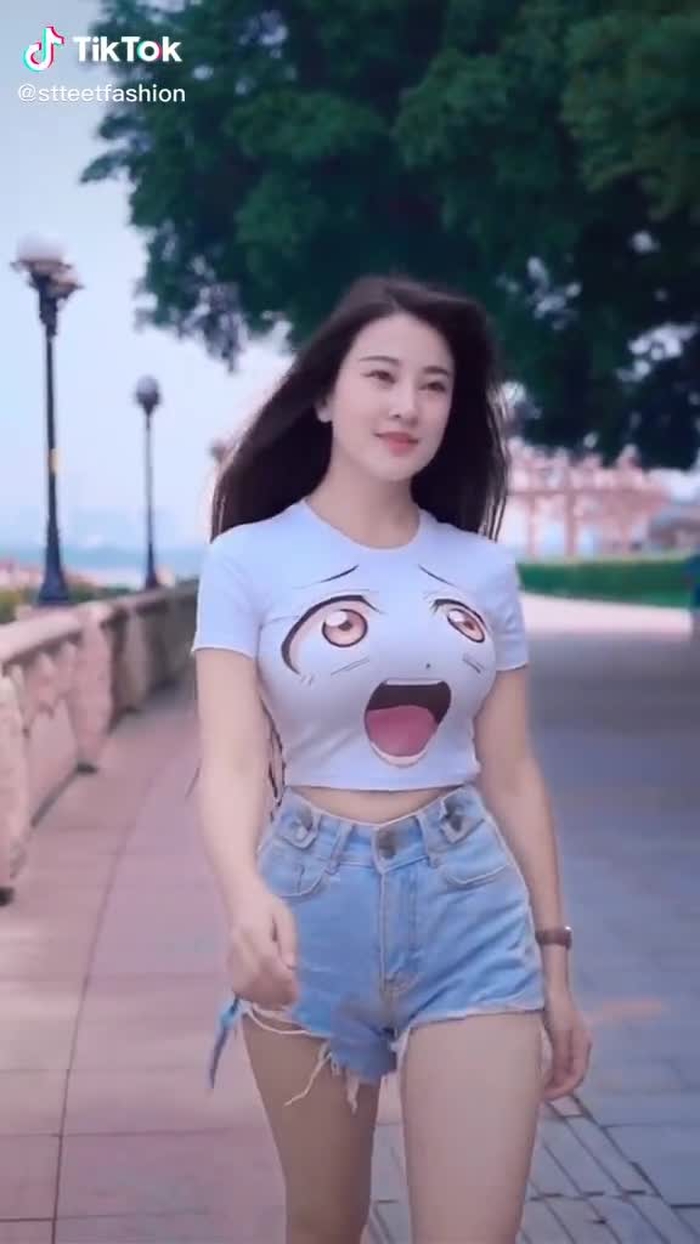 Zhuang Li (@stteetfashion) on TikTok 552