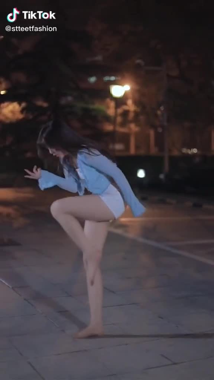 Zhuang Li (@stteetfashion) on TikTok 570
