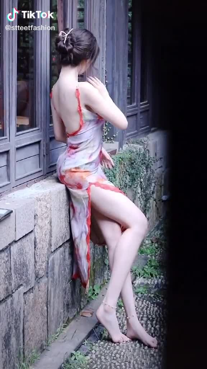 Zhuang Li (@stteetfashion) on TikTok 572