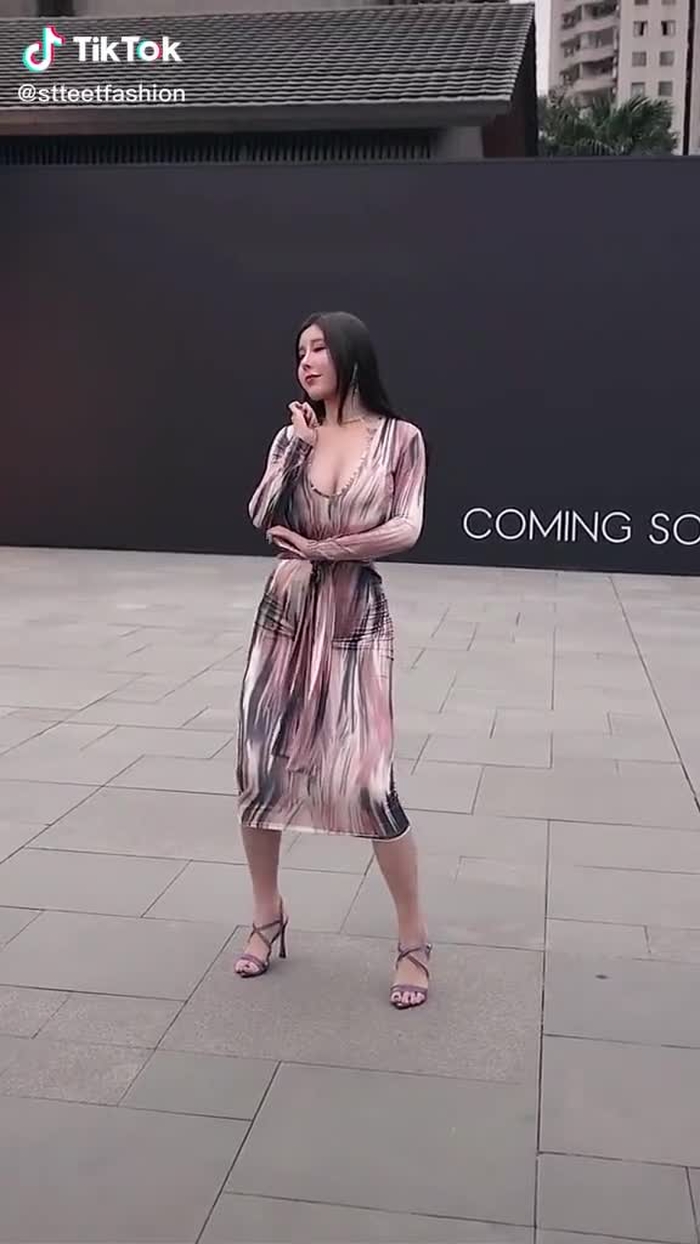 Zhuang Li (@stteetfashion) on TikTok 576