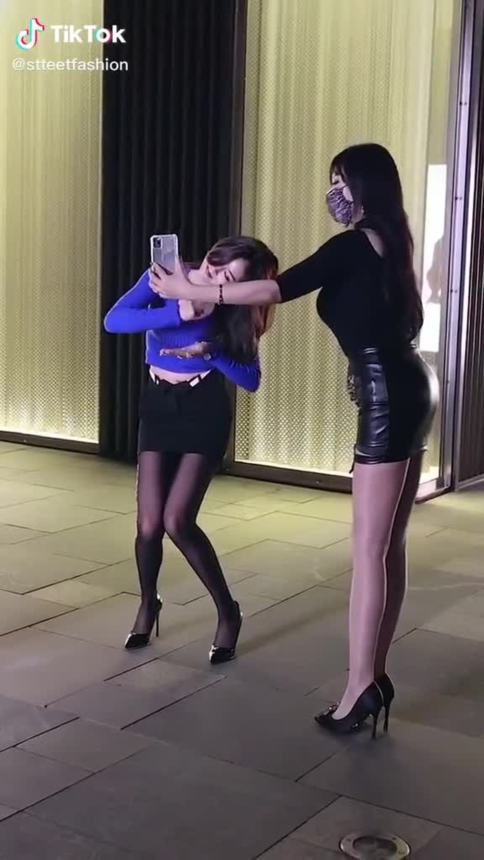 Zhuang Li (@stteetfashion) on TikTok 592