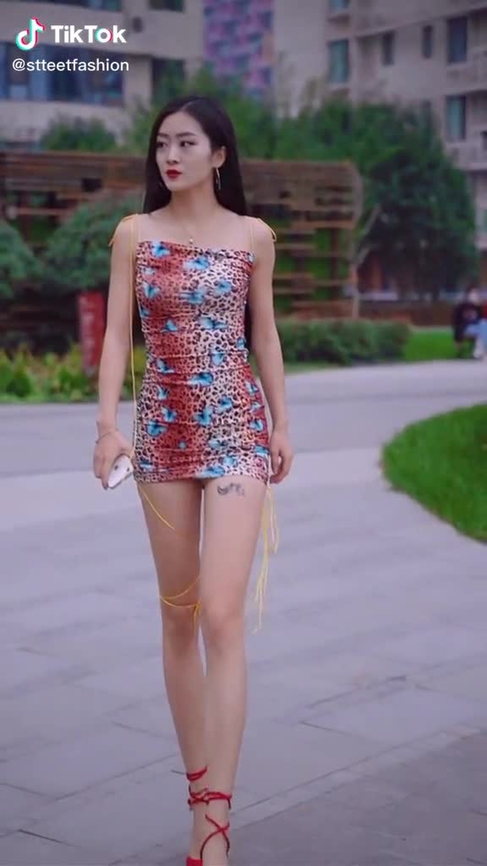 Zhuang Li (@stteetfashion) on TikTok 598