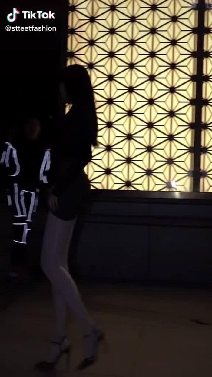 Zhuang Li (@stteetfashion) on TikTok 599