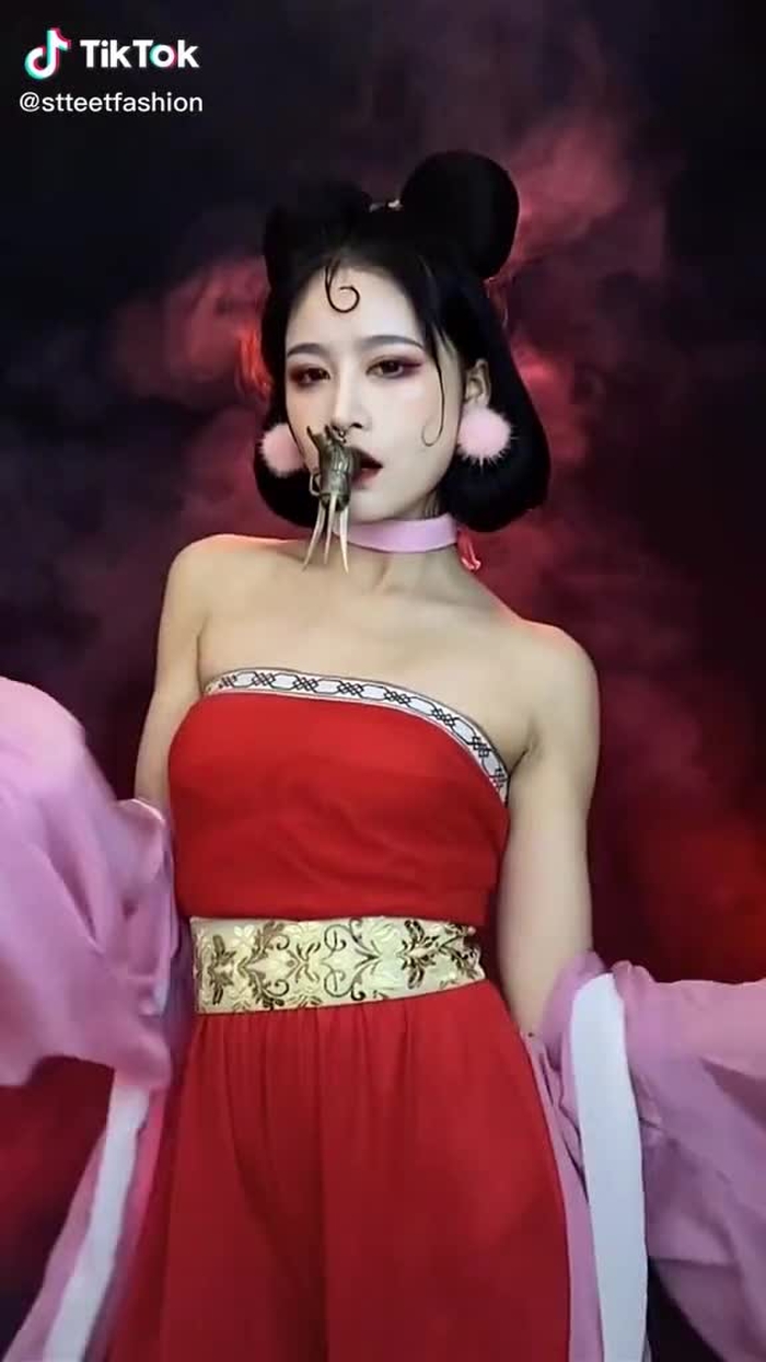 Zhuang Li (@stteetfashion) on TikTok 619