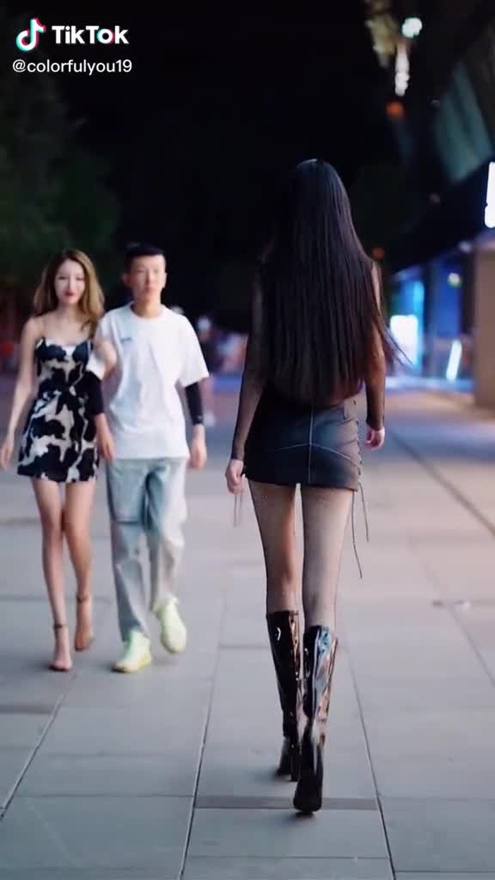 Is that fact ？#beautiful #girl #beauty #streetfashion #foryou #fyp