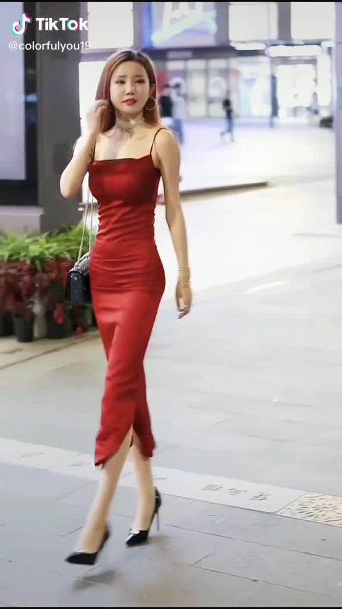 What was the first thing you saw？#streetfashion #TodayILearned #fyp #foryou #beautifulgirl #sexygirl