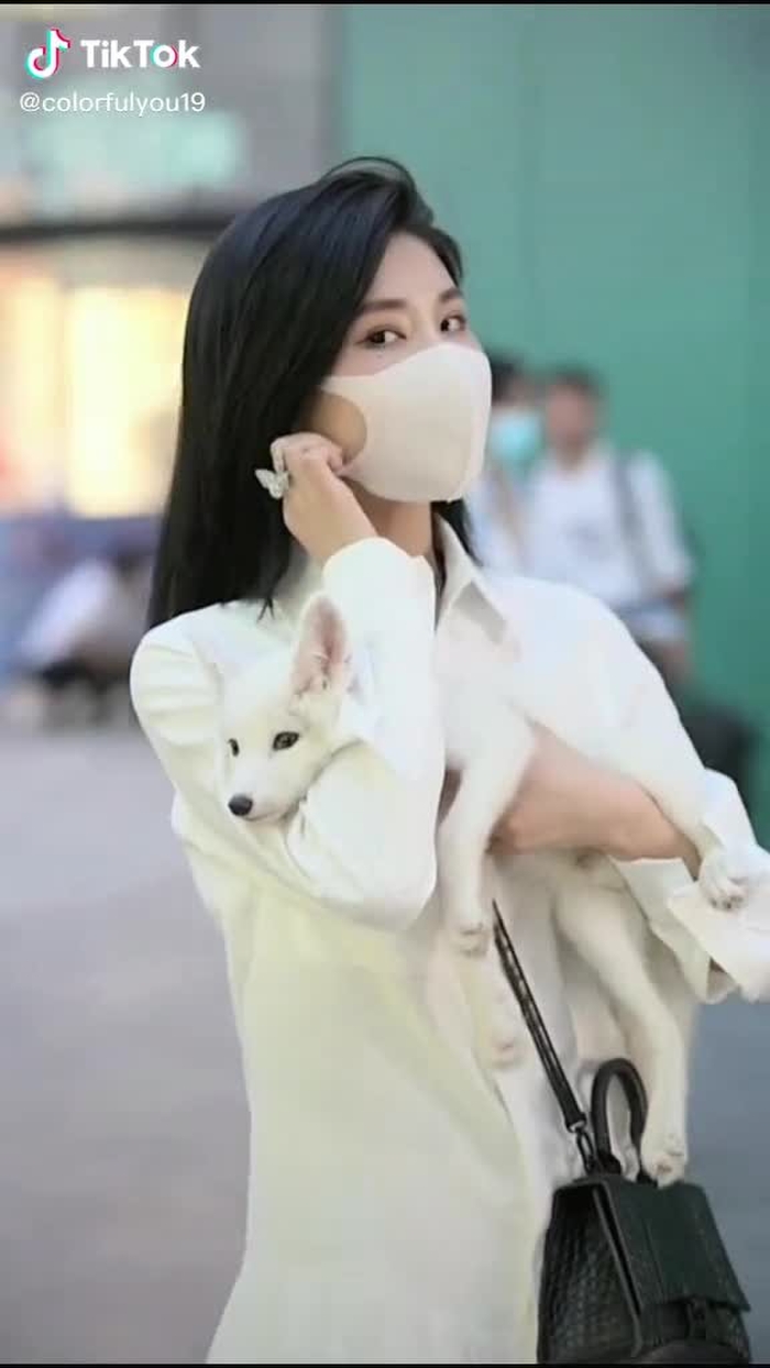 #greenscreenvideo ❤️ Please look at me 👁️👄👁️  #beautifulgirl #Snapshot #beauty #fyp