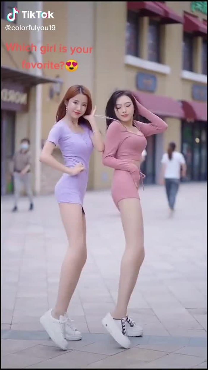 Which girl do you like? On purple or pink?😍😍😍#dancer #girls #sexy #hotgirl #foryou #fyp #foryourpage