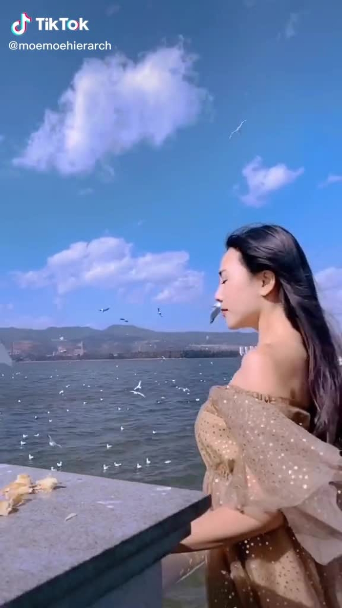 Jianhao Li (@cn_streetfashion) on TikTok 207
