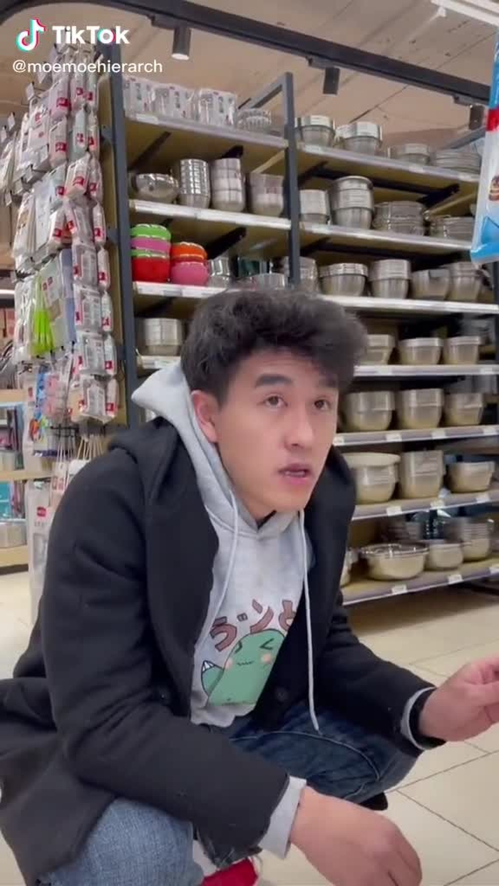 Jianhao Li (@cn_streetfashion) on TikTok 257