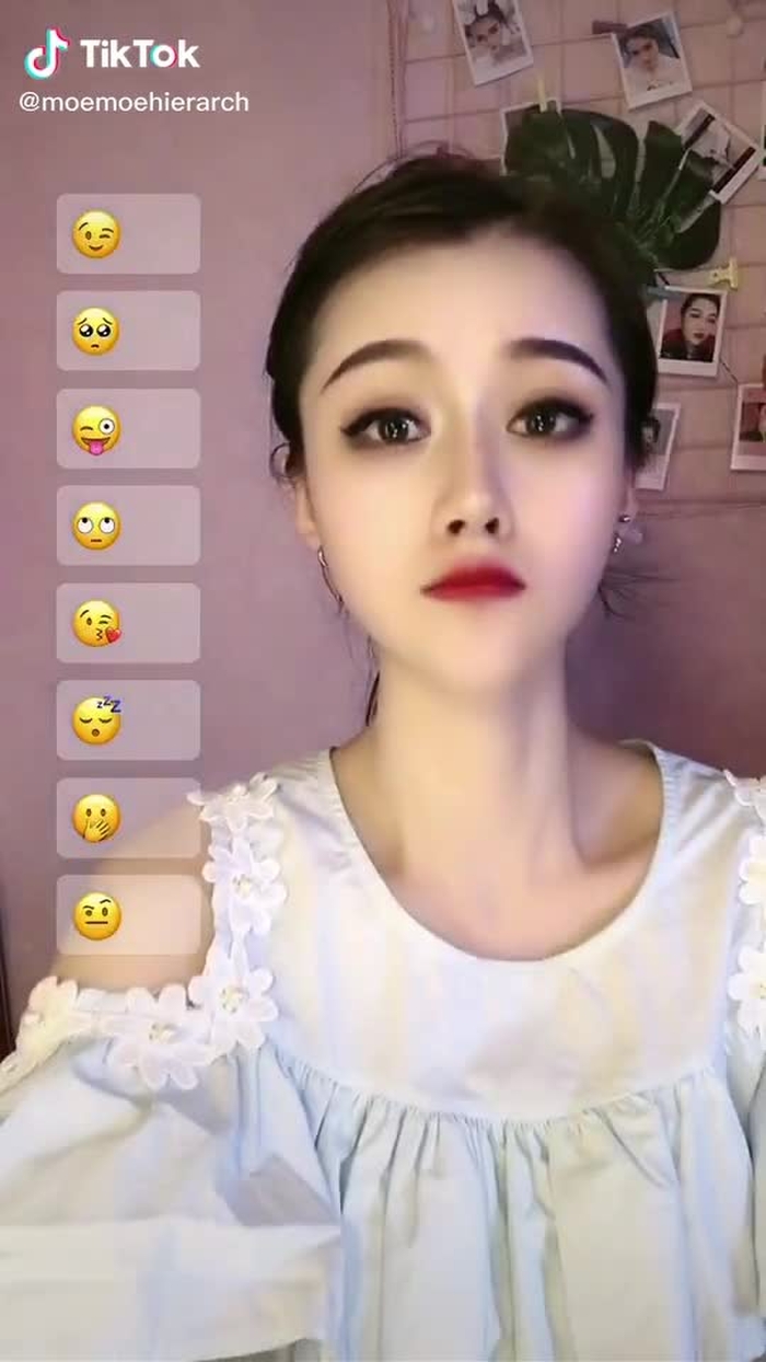 Jianhao Li (@cn_streetfashion) on TikTok 296